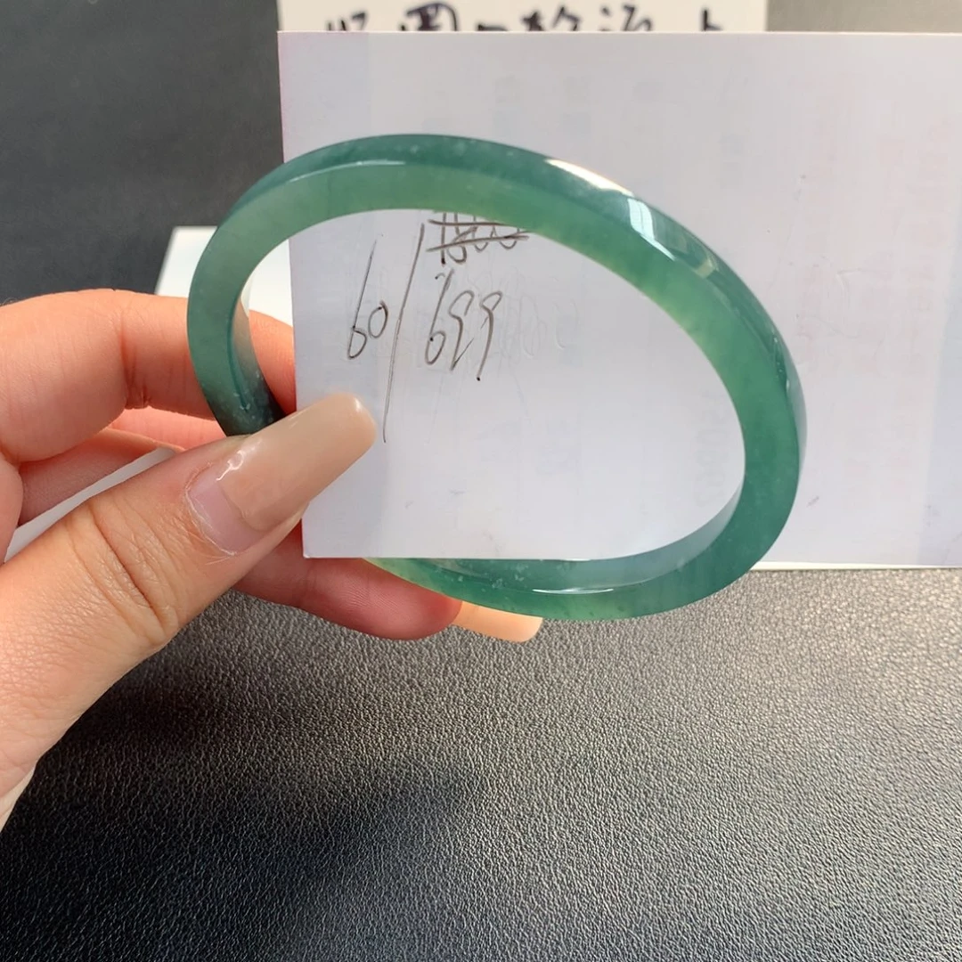 翡翠未镶嵌手镯天然翡翠