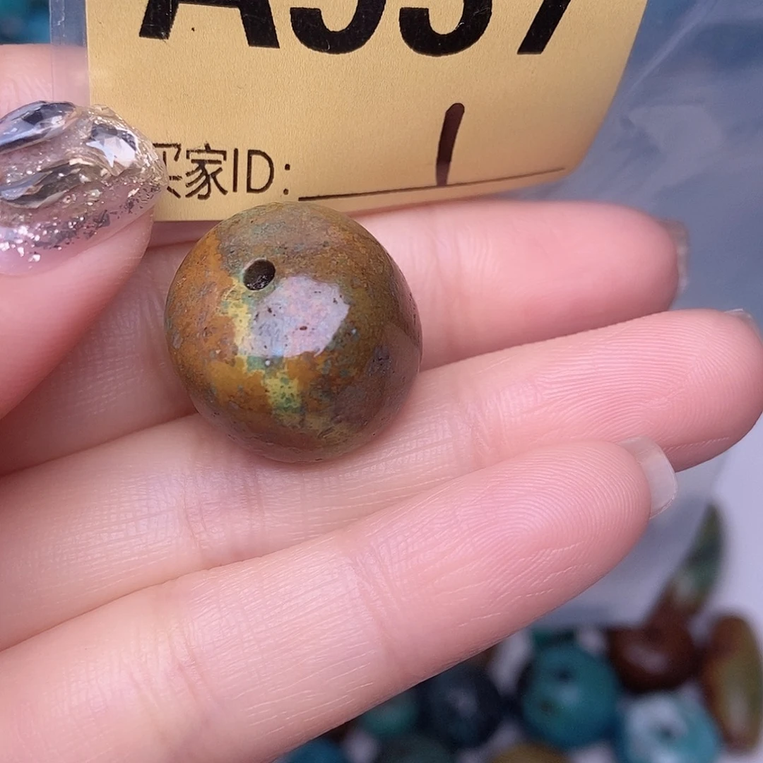 十堰原生态绿石头特色手工配饰