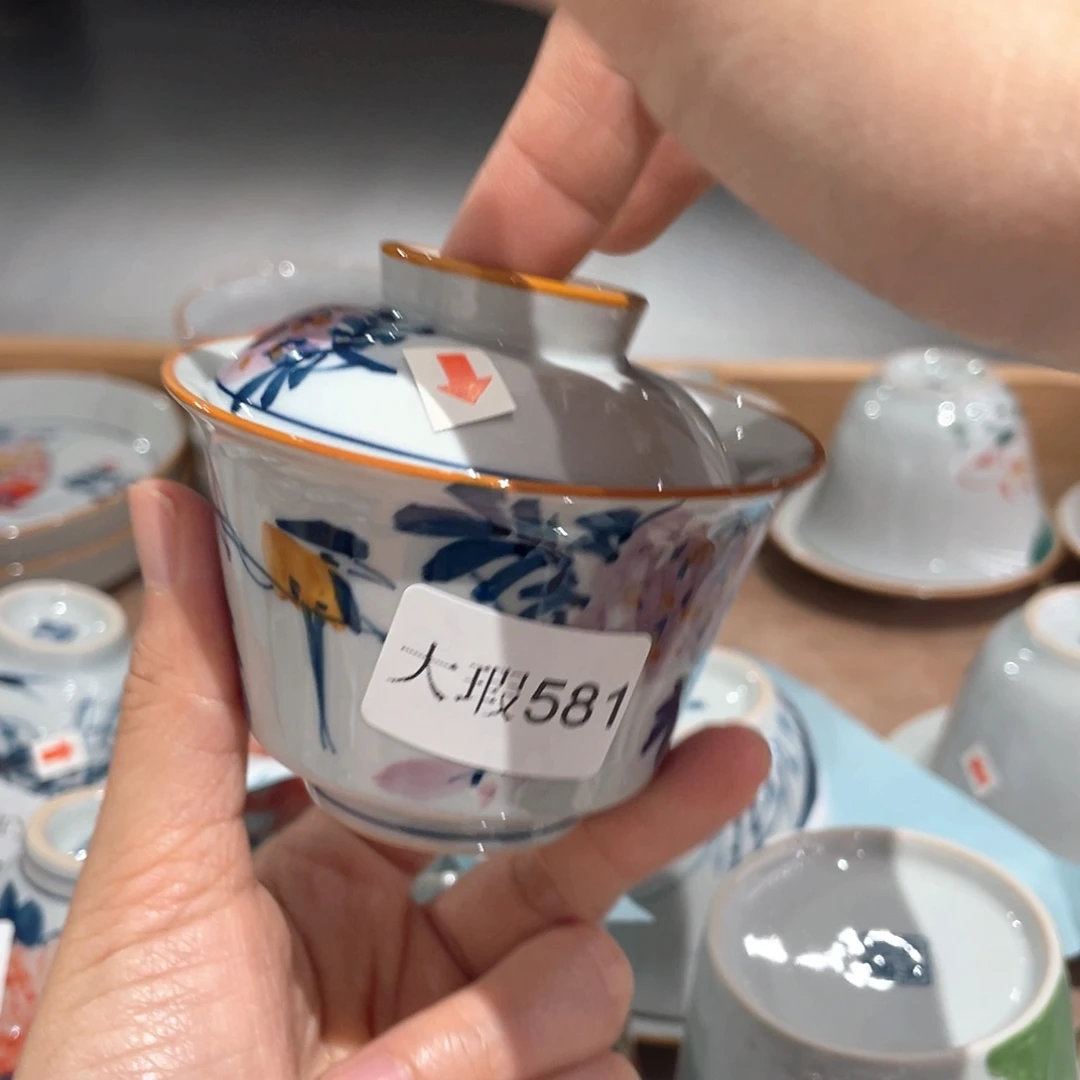 釉下手绘茶具微瑕