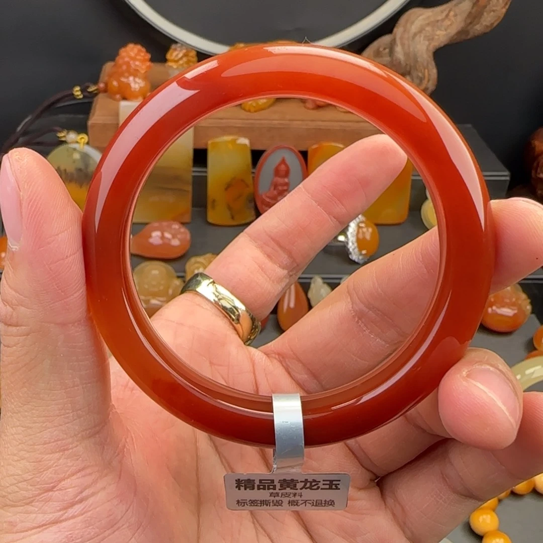 石英质玉（黄龙玉）未镶嵌手镯