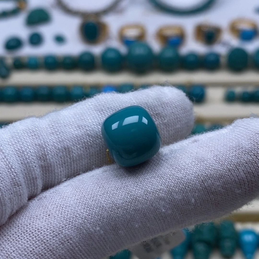 绿松石未镶嵌珠宝奇石11.9mm