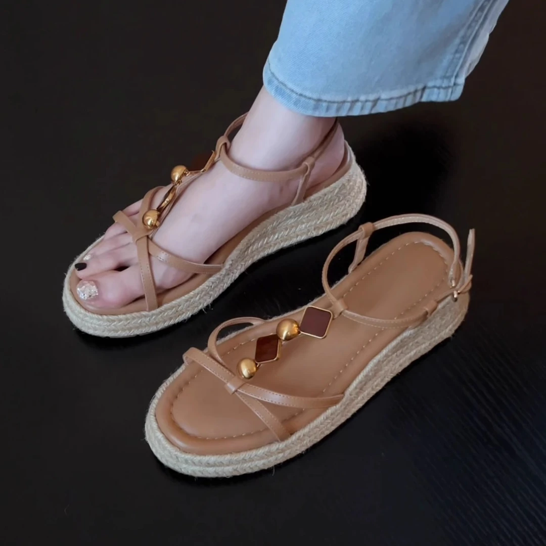 Pokoy-5cm法式复古圆头一字带凉拖鞋新款百搭露趾凉鞋