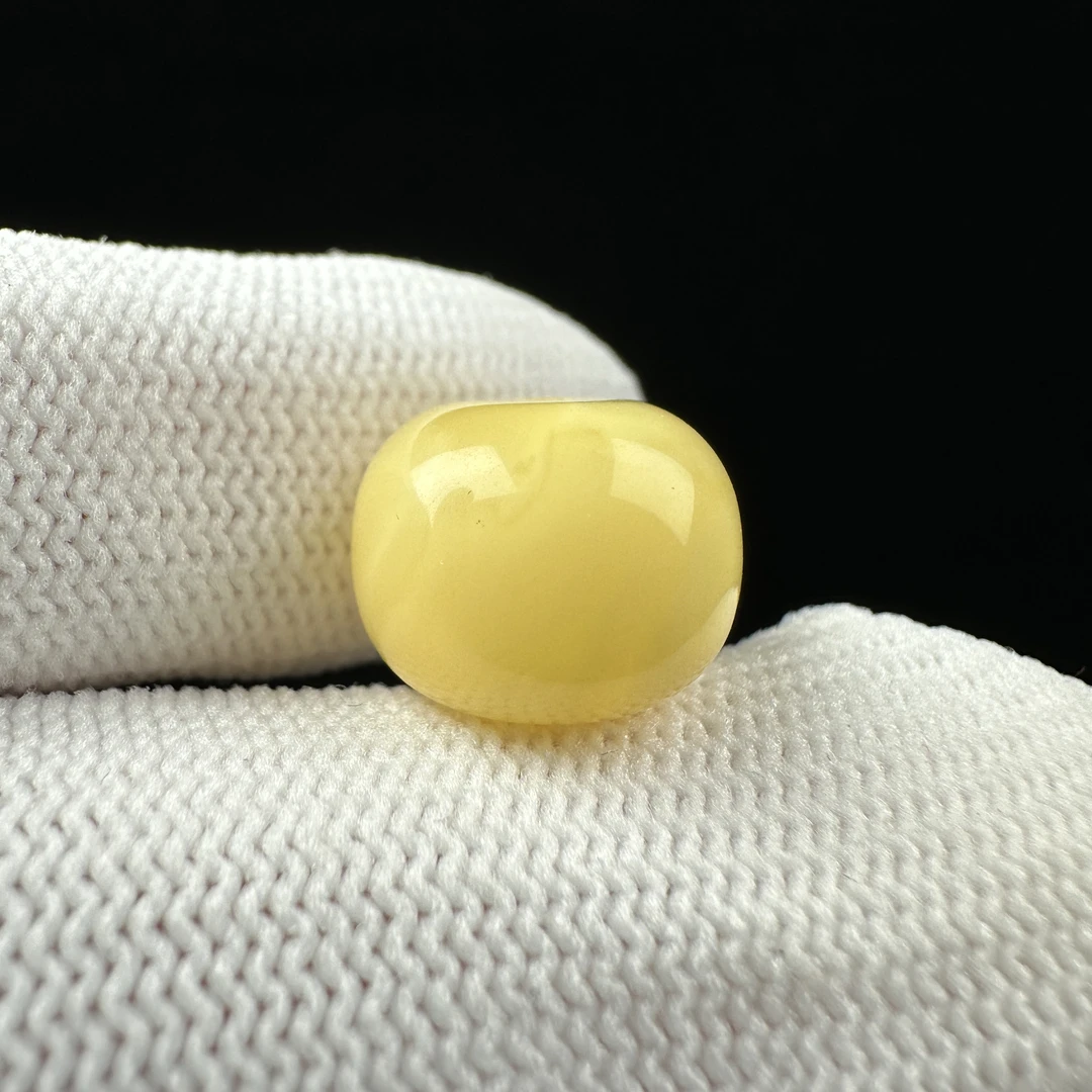 B9973天然原矿蜜蜡【微瑕】老型12.6*9.9mm支持鉴定 假一罚十
