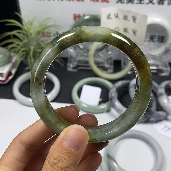 未镶嵌手镯翡翠58号。 55圈