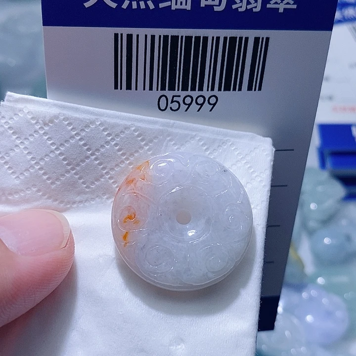 翡翠未镶嵌颈饰天光墟翡翠市场现金代购