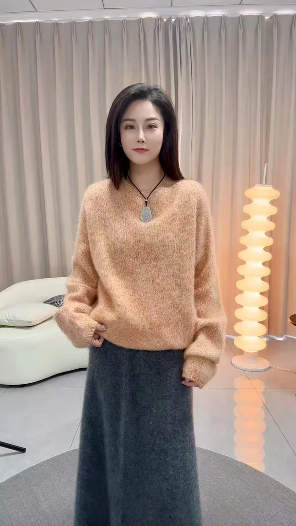 2025女士羊绒毛衣针织百搭宽松宽松型厚款毛衣加绒衫圆领