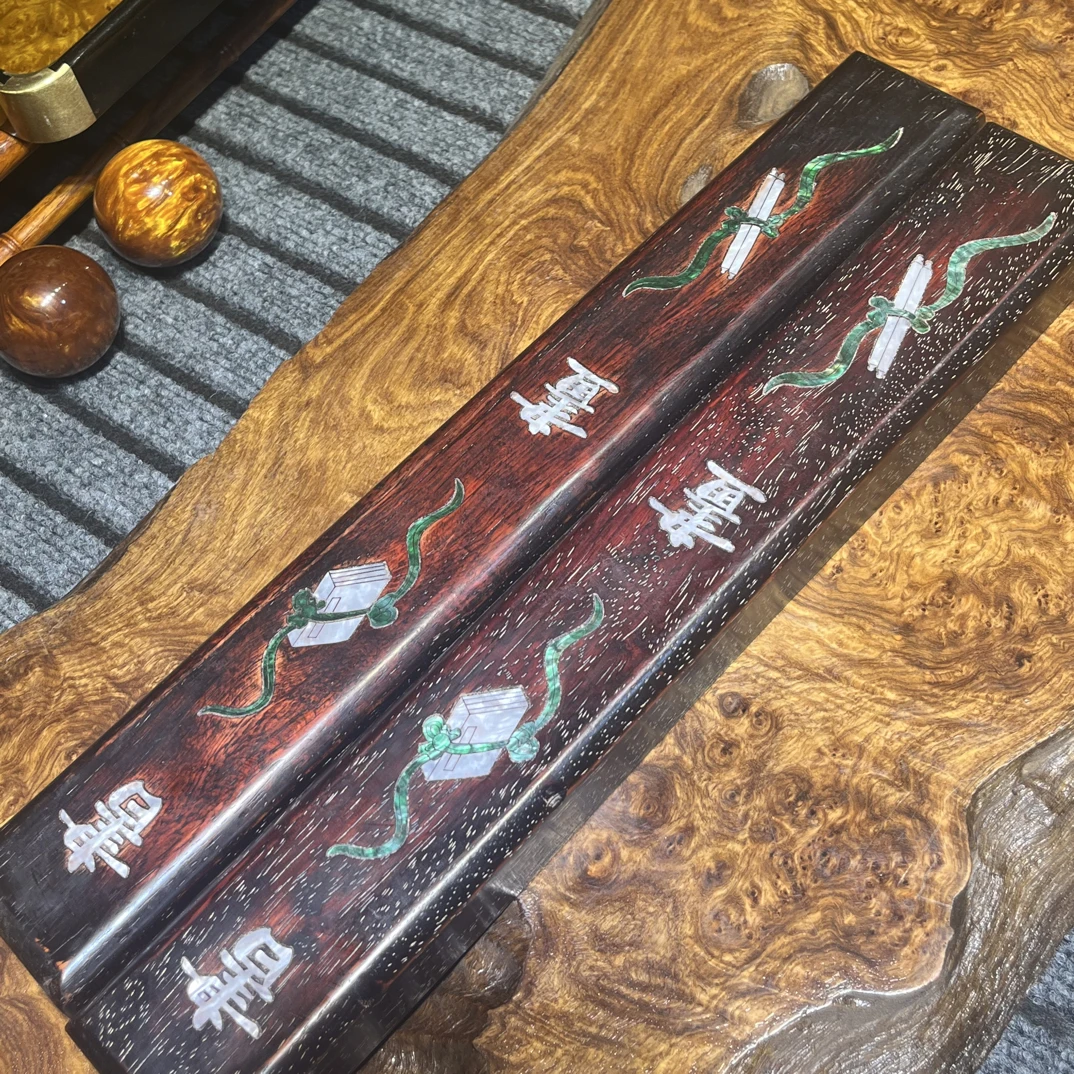 紫檀镇尺镶嵌彩贝寿