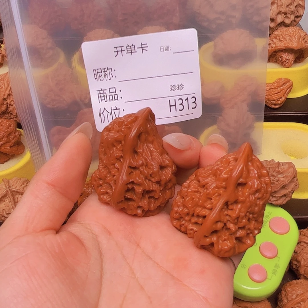 吊坠文玩核桃企鹅
