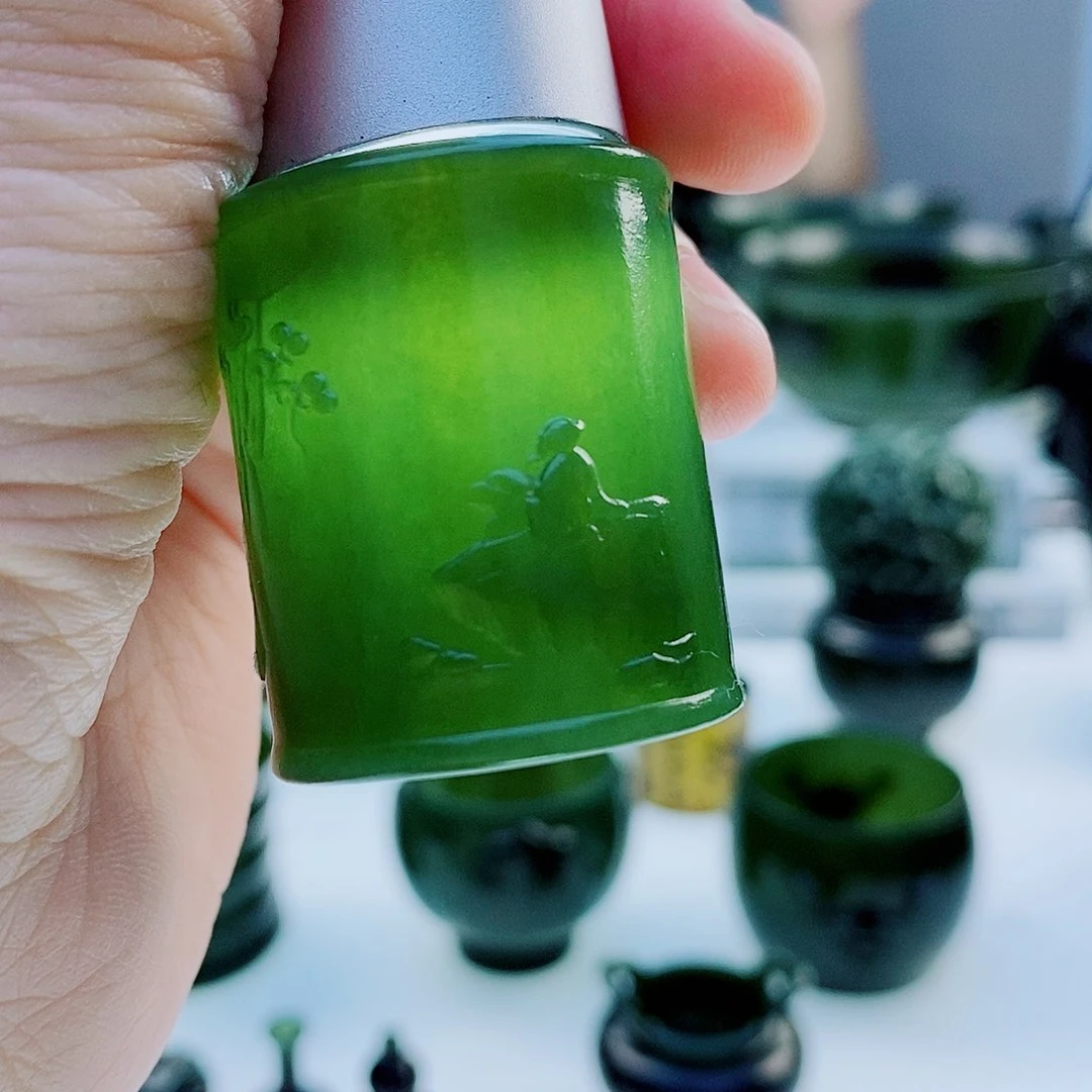 和田玉（青玉）未镶嵌把件