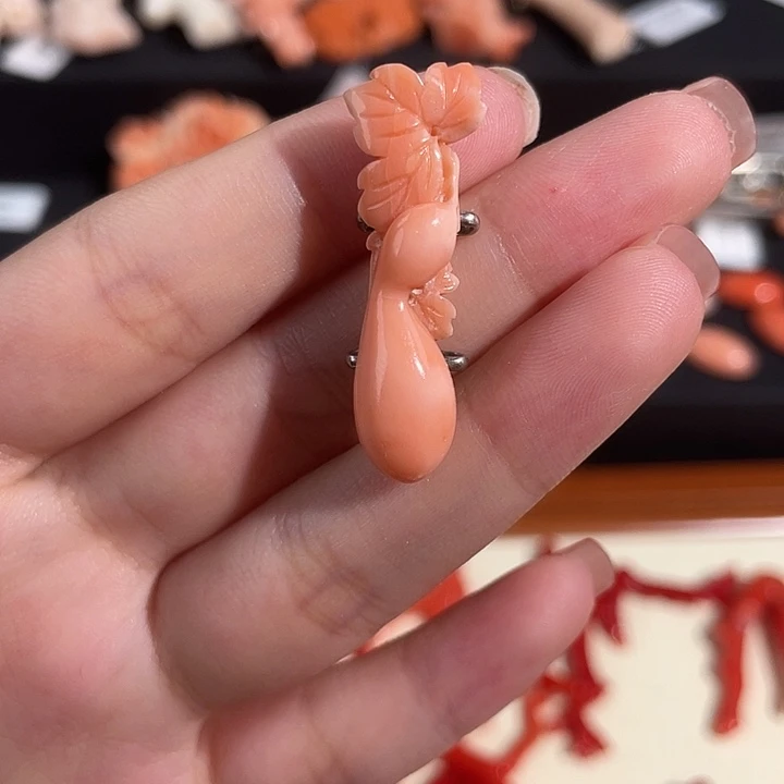 Hrm 耳饰胸针戒指雕刻件原枝吊坠