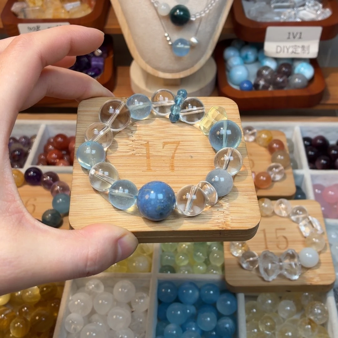 J***I银S925镶嵌手链烟晶