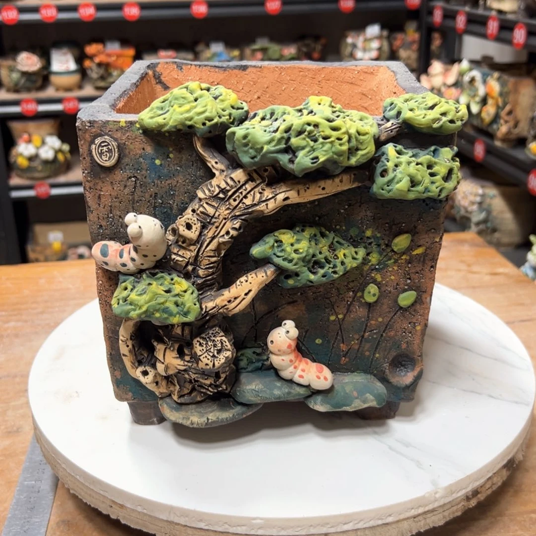 陶小****子1873 号，雨田花器