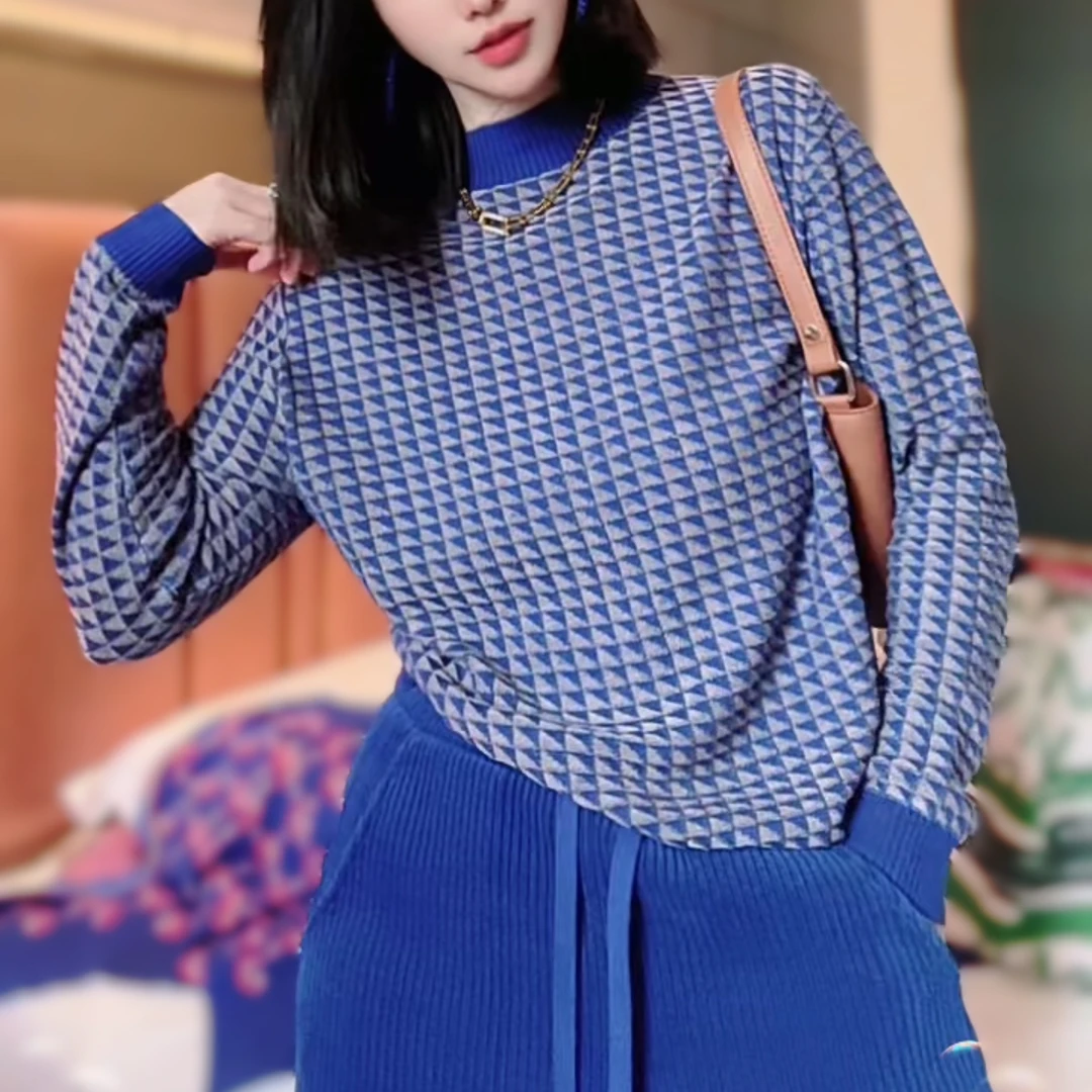 原创秋冬宽松休闲半高领针织燕麦蓝毛衣