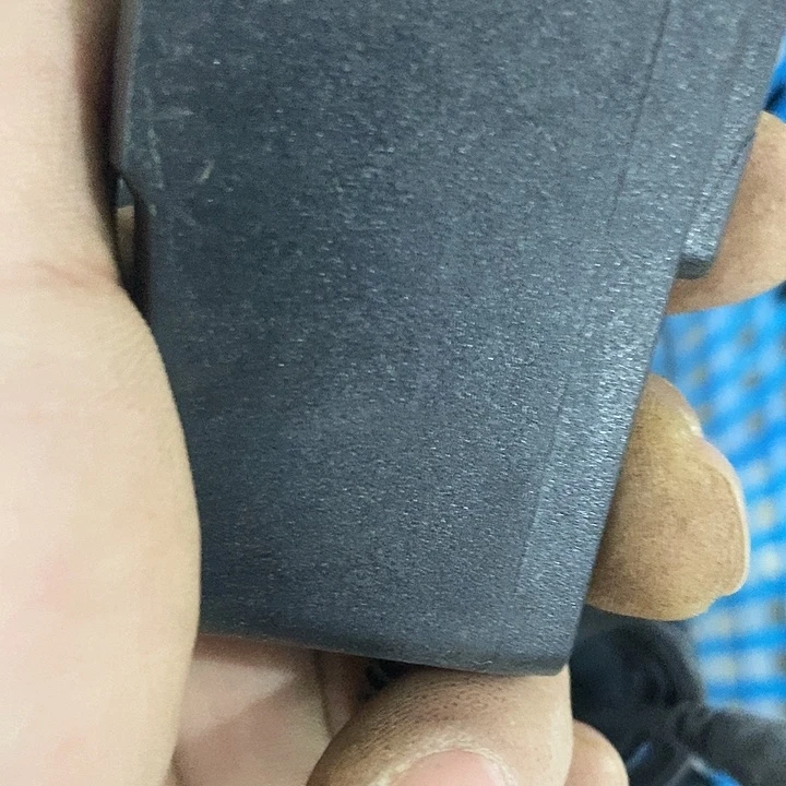 水平仪充电器八个一单