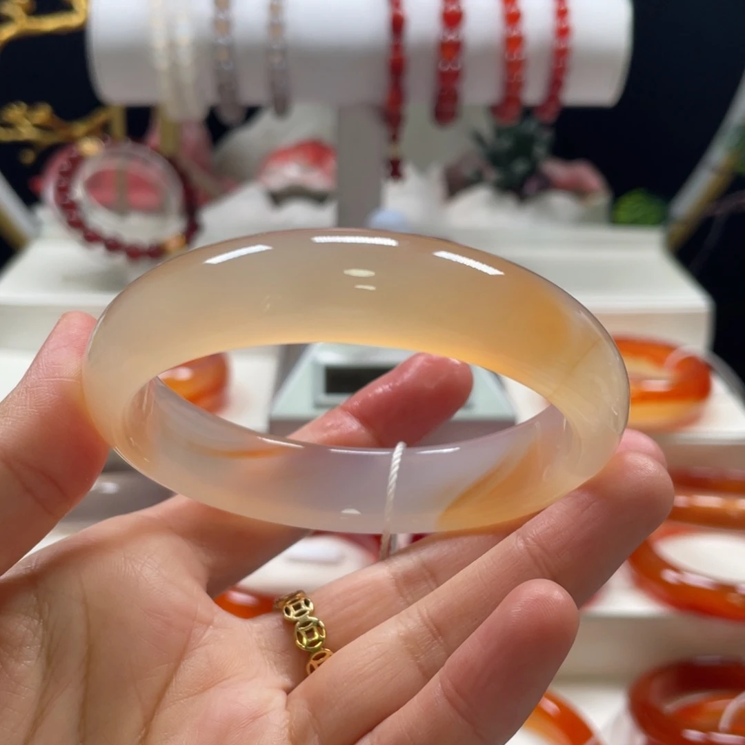 玛瑙/玉髓手镯未镶嵌