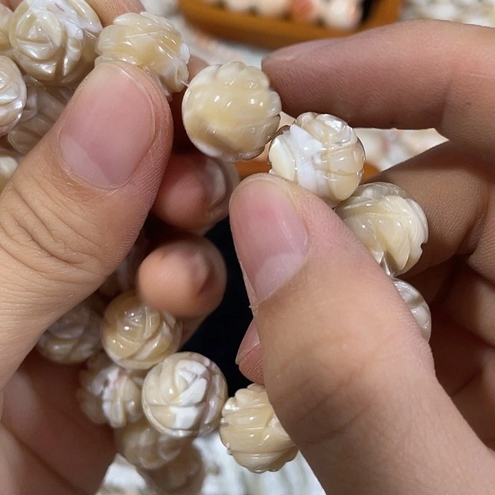 合金玛瑙/玉髓珠宝半成品2颗12mm马蹄螺雕刻花圆珠
