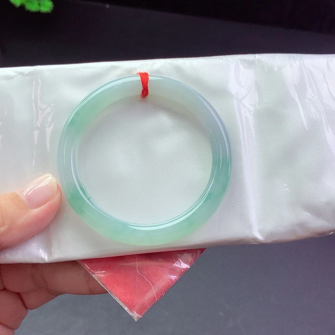 【闪购商品】翡翠手镯未镶嵌a 163375