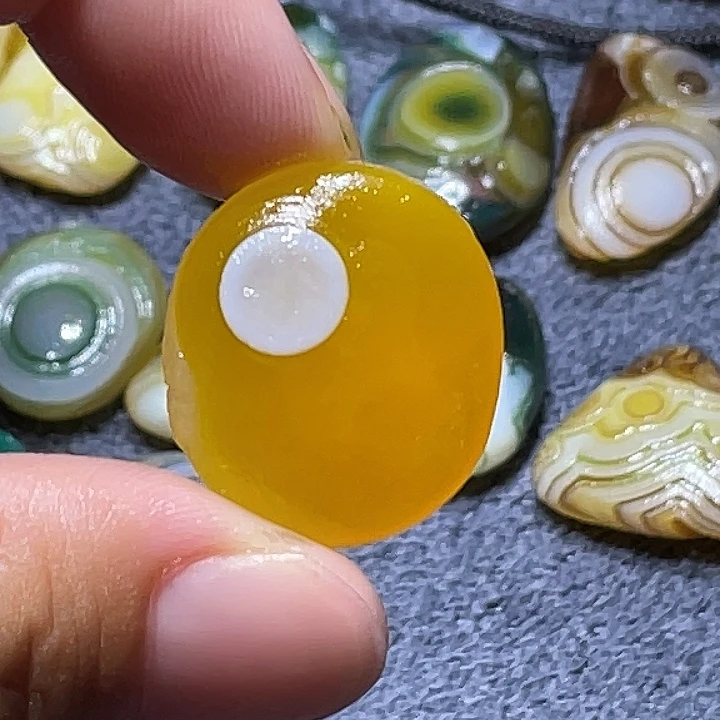 未镶嵌玛瑙/玉髓珠宝奇石