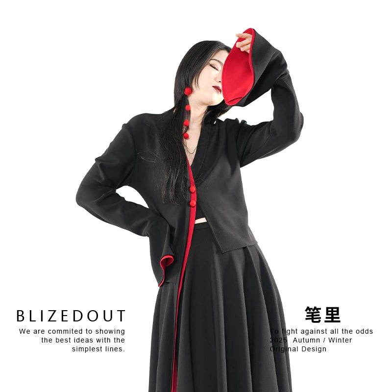 笔里【BLIZEDOUT】独立设计黑红拼接不规则新春套装上衣外套5010801