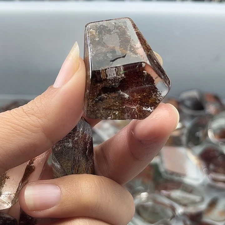 莎***亚吊坠(赠链)未镶嵌水晶