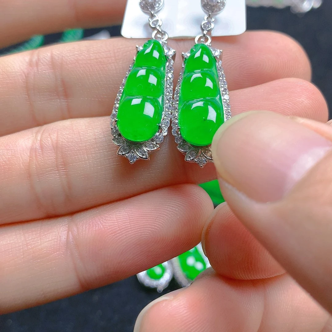 颈饰银S925镶嵌翡翠翡翠