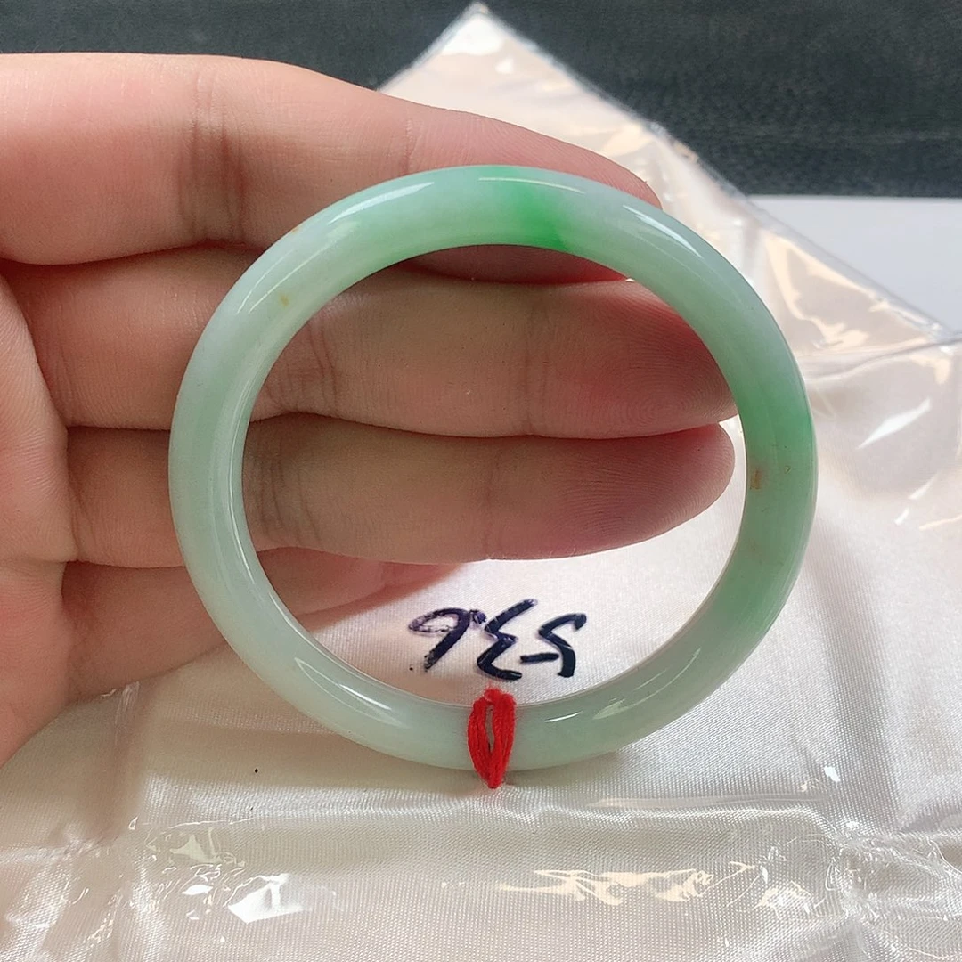 未镶嵌手镯（圆镯）翡翠329号