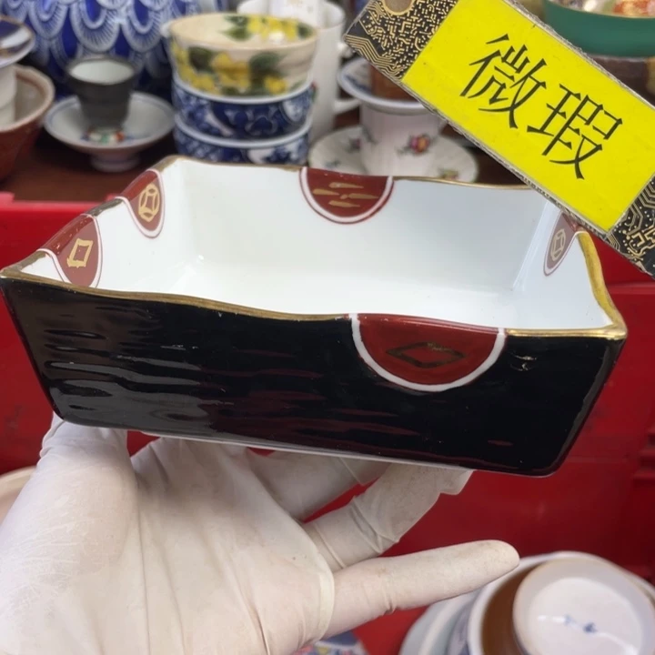 他家瓷器真美…开播了