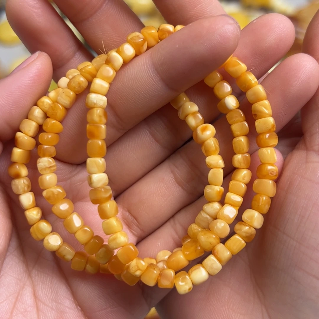 蜜蜡未镶嵌裸石蜜蜡