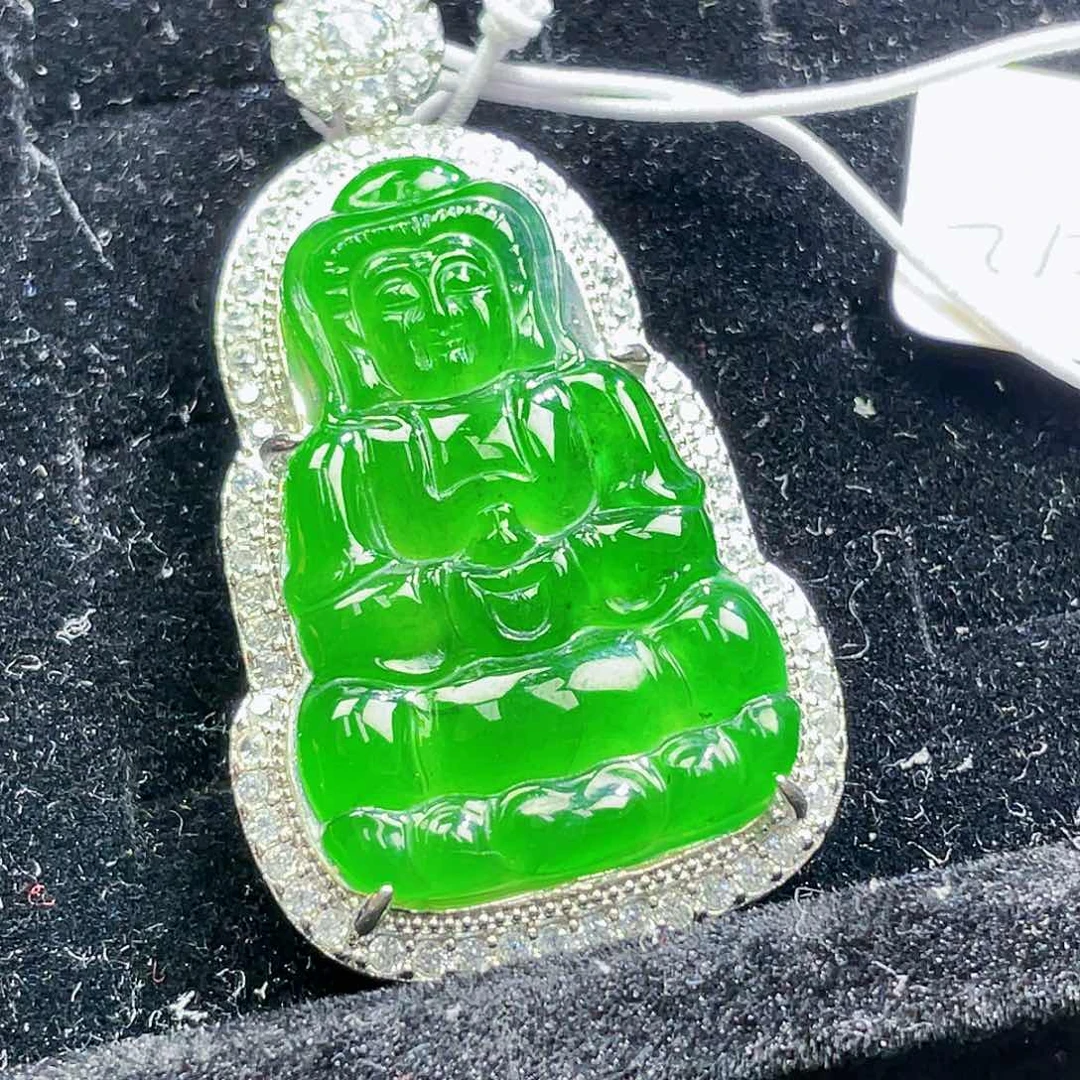 翡翠颈饰未镶嵌8，