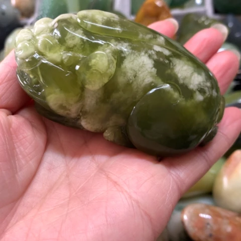 蛇纹石玉未镶嵌手把件