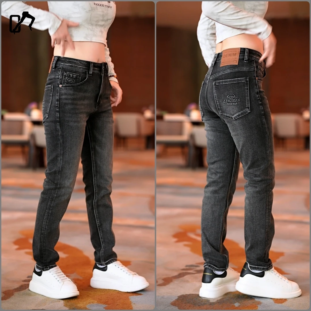 男士弹力牛仔长裤修身小直筒压花黑灰色简约显瘦潮牌潮流时尚长裤