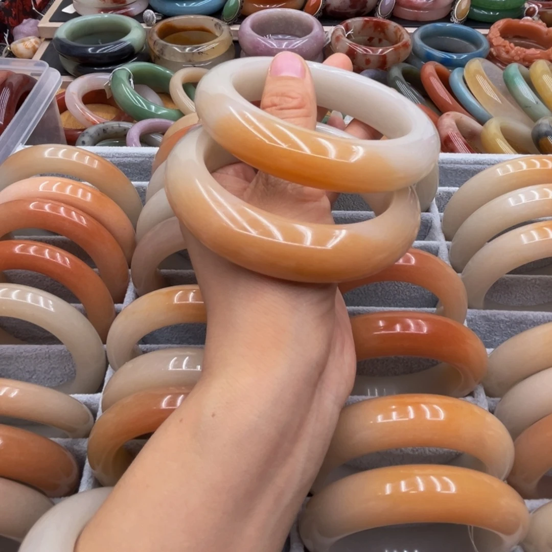 石英质玉未镶嵌圈口62