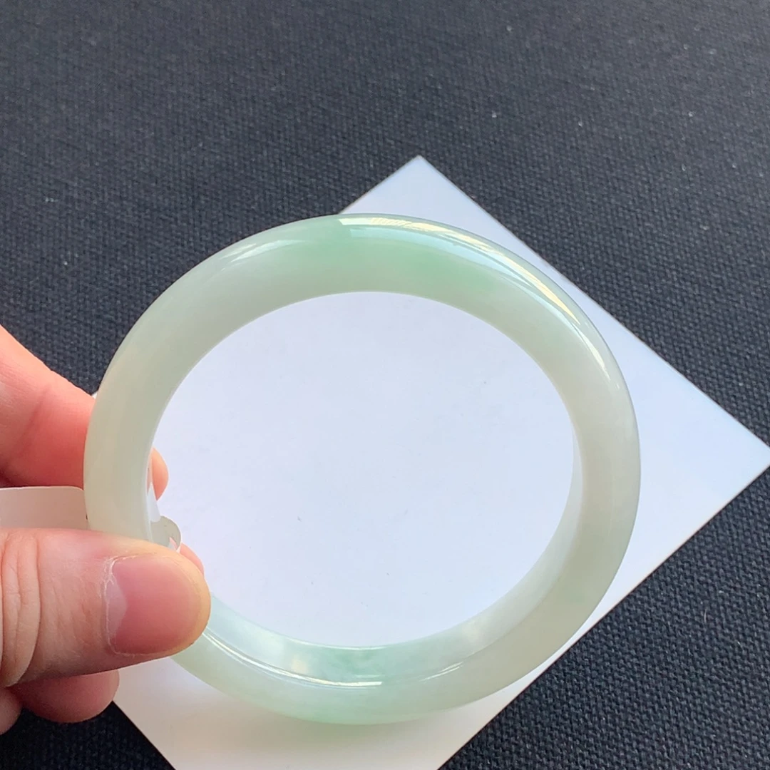 翡翠未镶嵌手镯18号