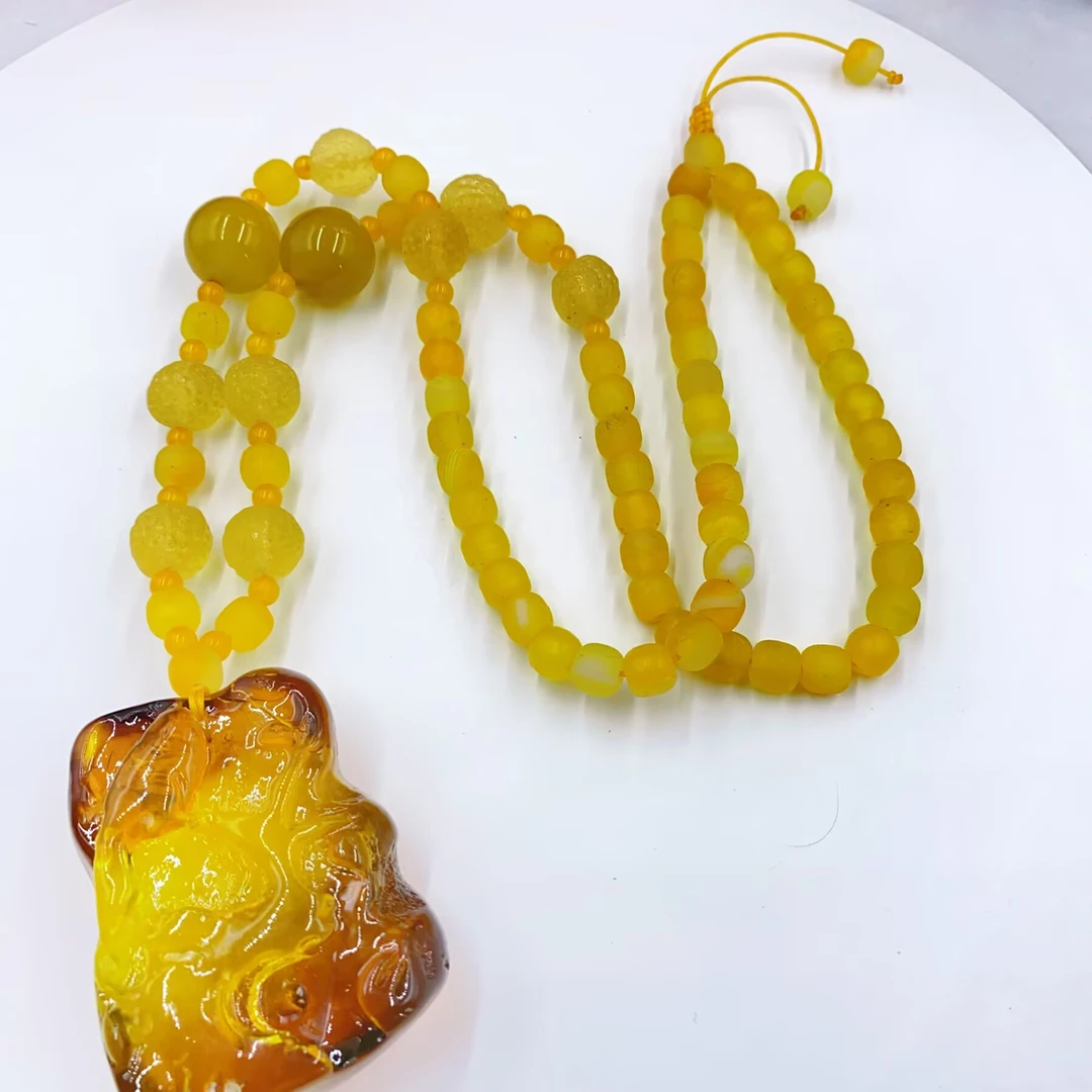 项链 2611  黄色方牌项链多样性发货