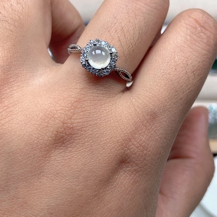 翡翠未镶嵌戒指戒指