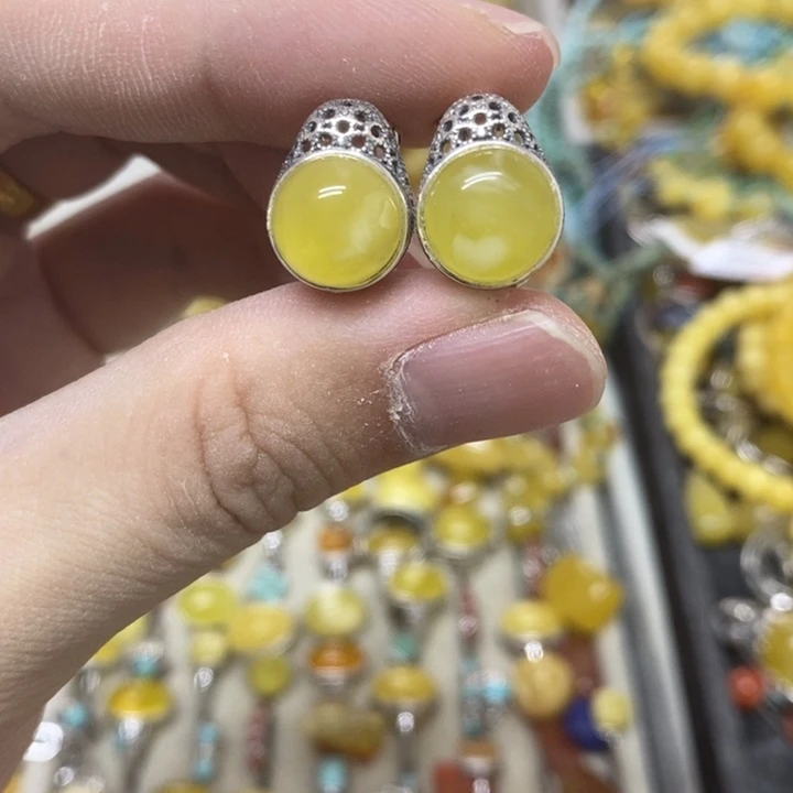 银S925镶嵌蜜蜡裸石耳扣