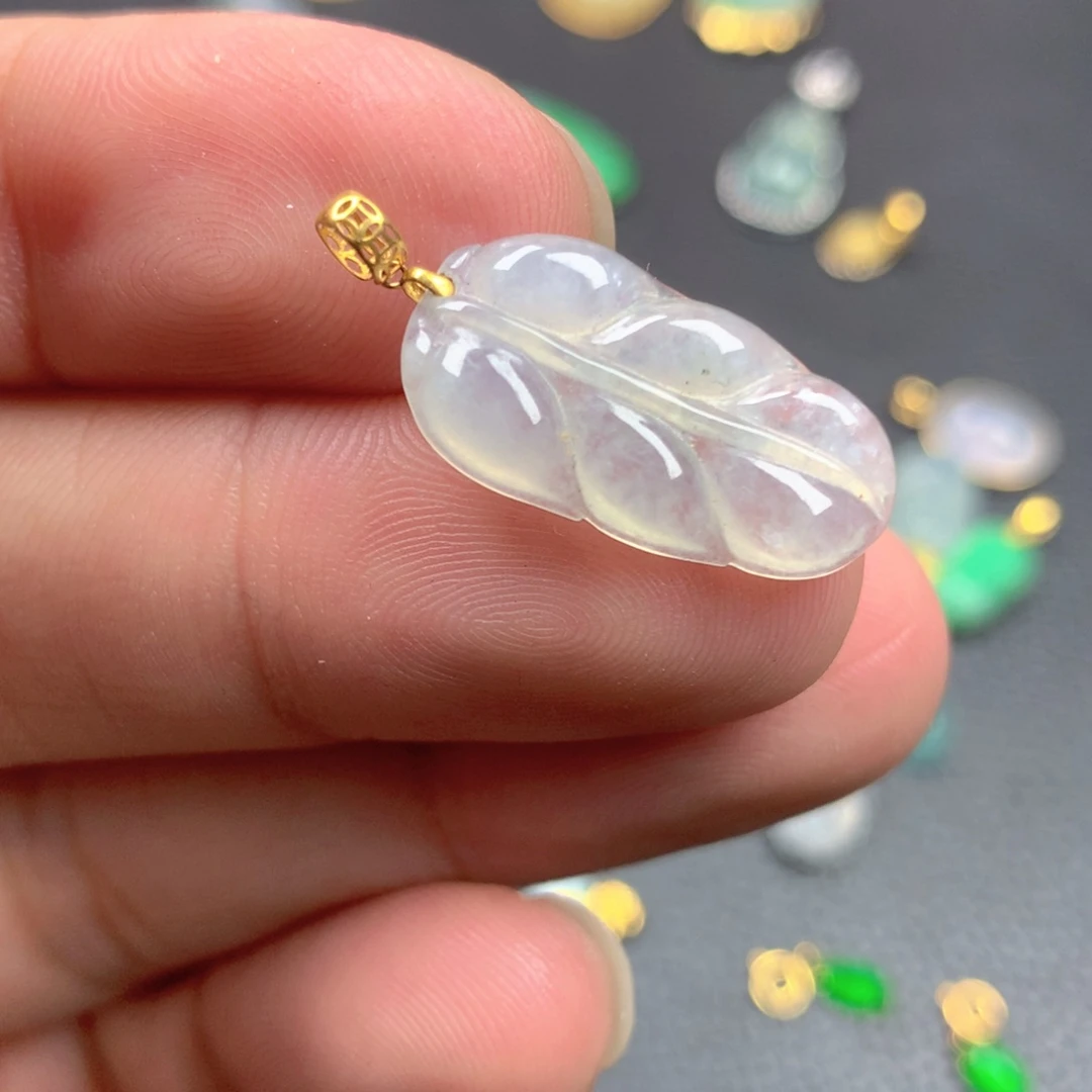 【闪购商品】颈饰18K金镶嵌翡翠翡翠