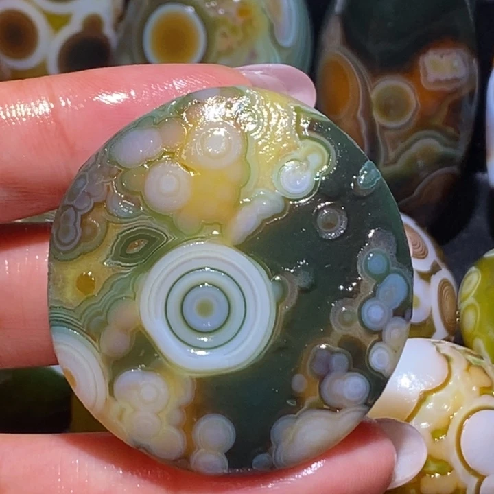 玛瑙/玉髓未镶嵌珠宝奇石50