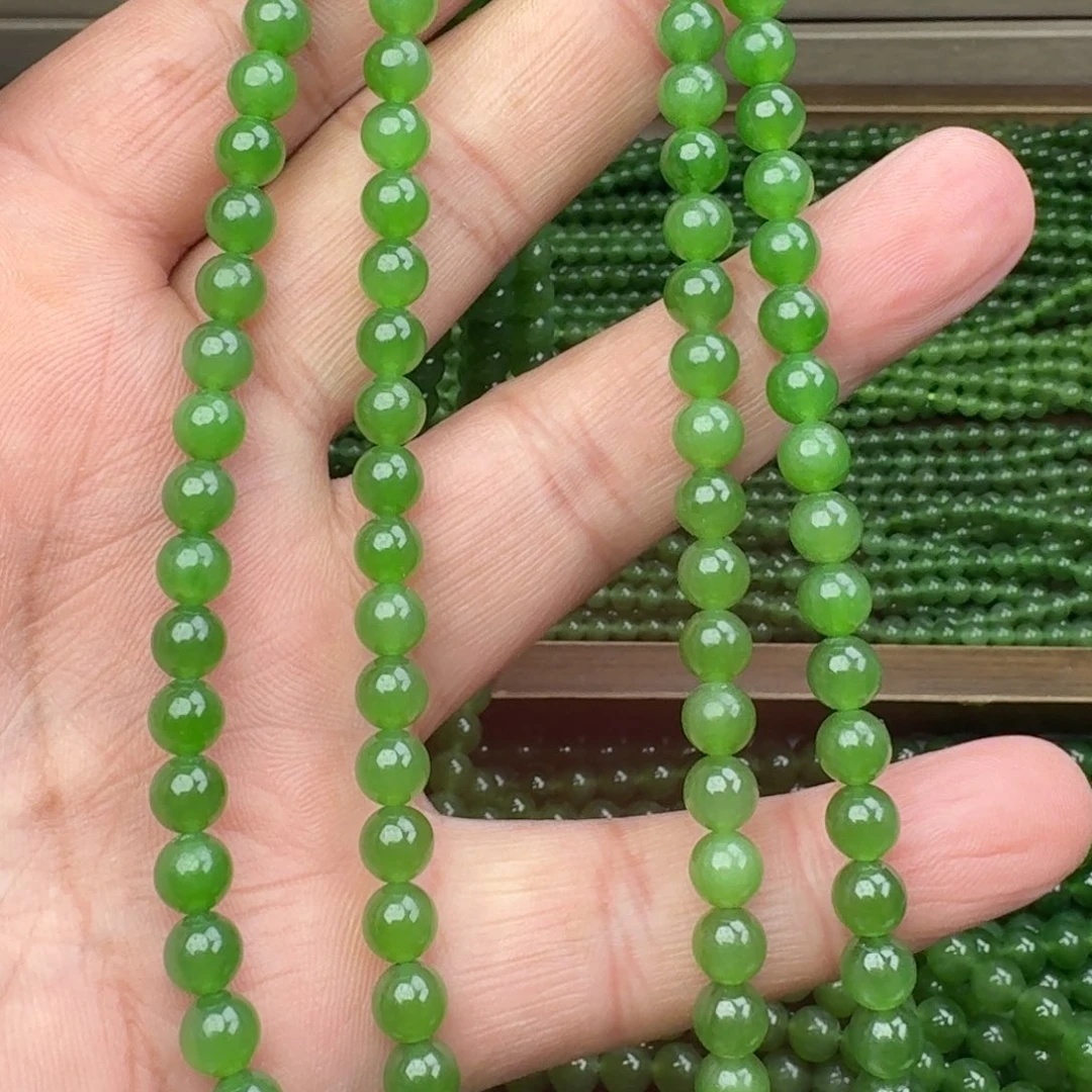 和田玉未镶嵌毛衣链碧玉冰阳绿卡6 买一发一