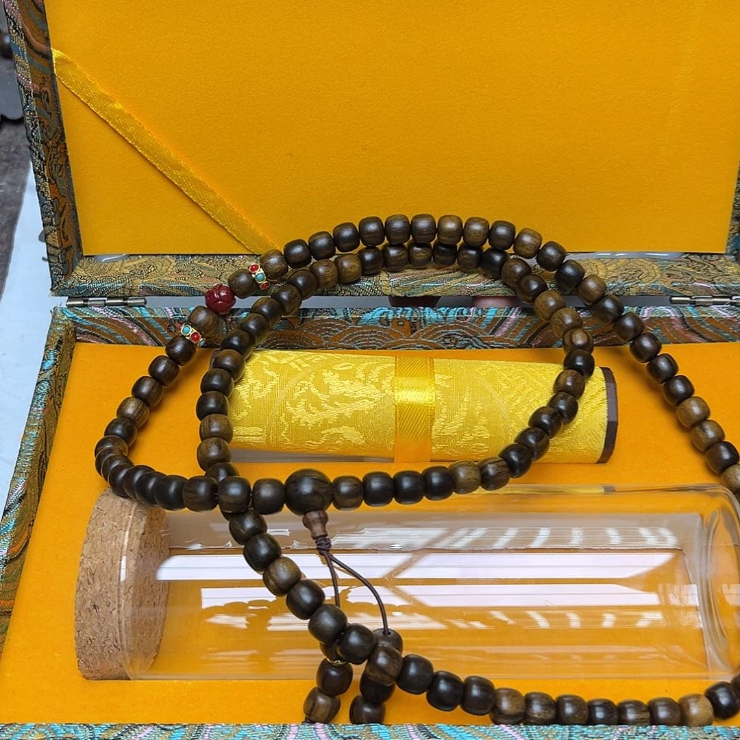 大叶紫檀（黑酸枝木类）