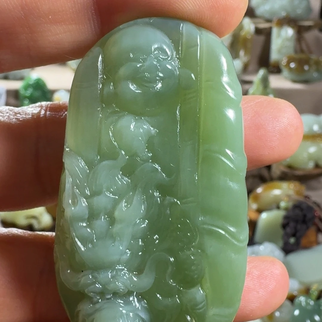 和田玉（糖玉）未镶嵌挂件