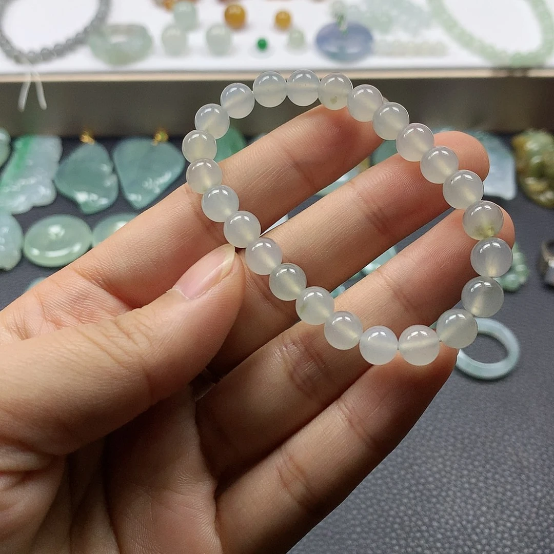 翡翠未镶嵌颈饰手串