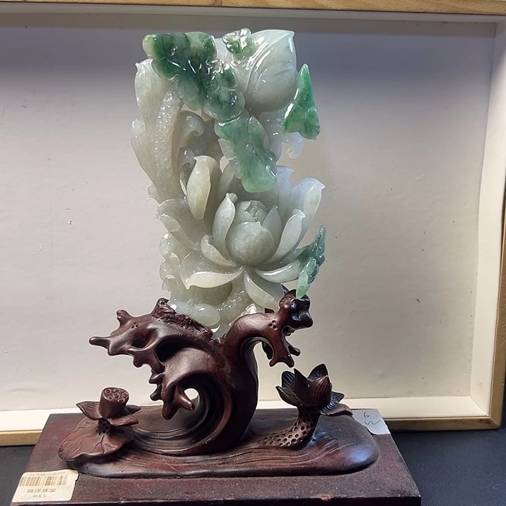 翡翠摆件未镶嵌翡翠