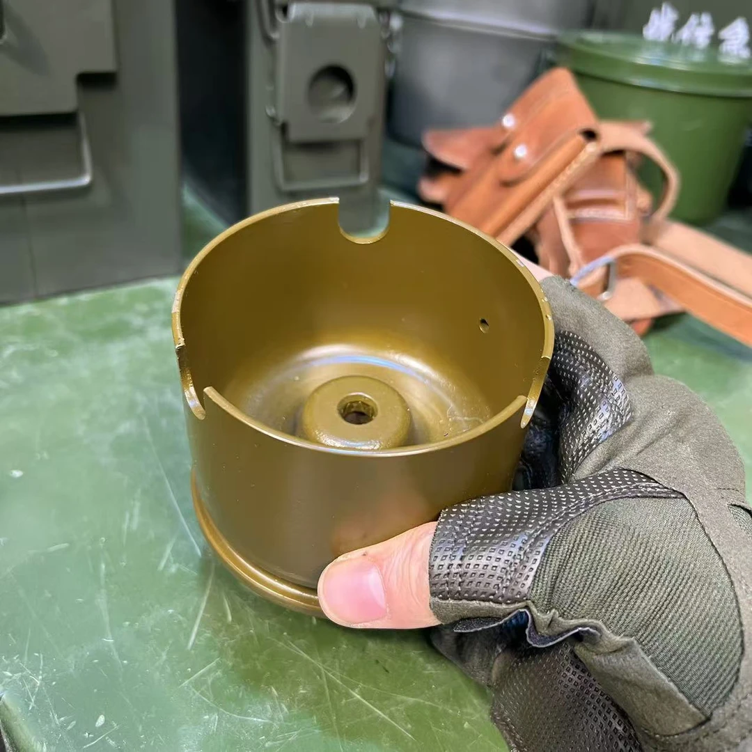 正品老货烟灰缸笔筒办公文具黄绿色57