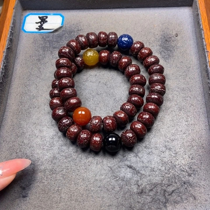 凤眼菩提吊坠菩提