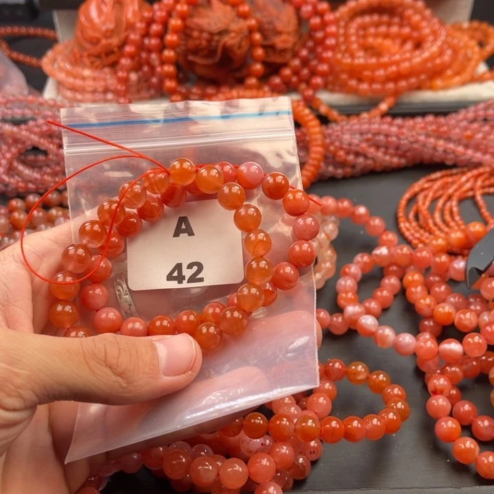 南红玛瑙未镶嵌多样性发货默认微瑕称重9mm