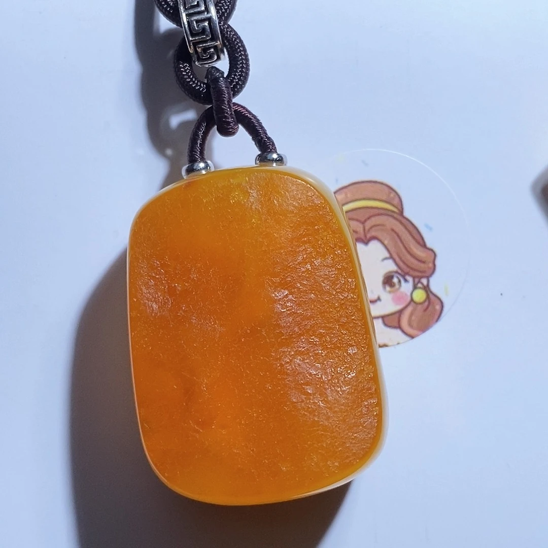 未镶嵌琥珀珠宝奇石