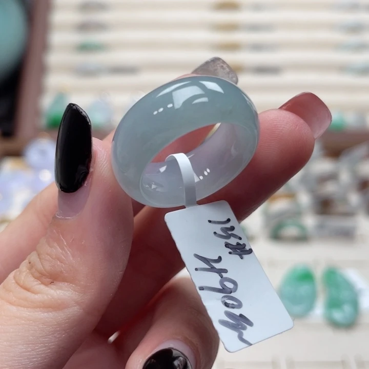 翡翠未镶嵌戒指a35港圈15雾霾蓝墩墩