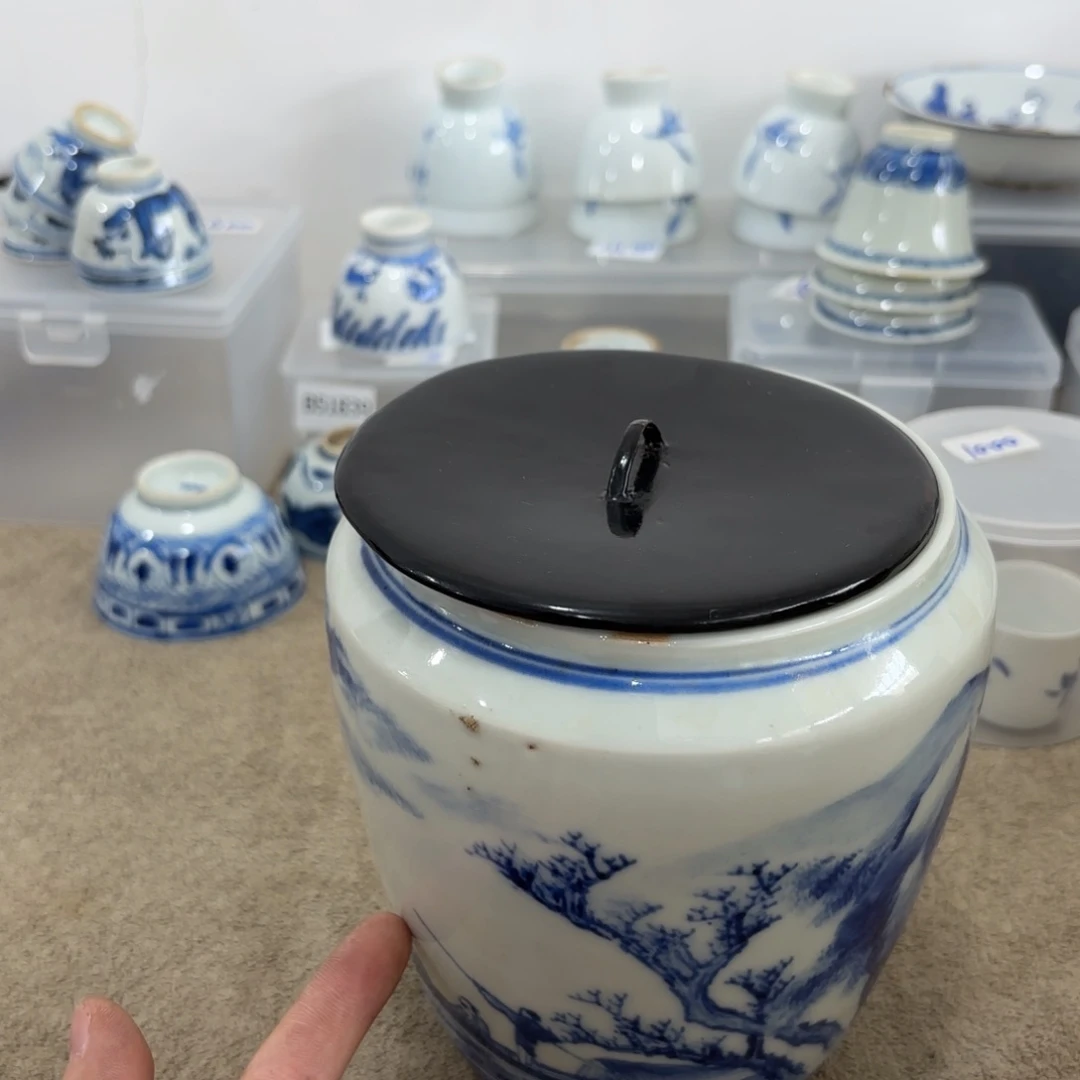 瓷片会**远非常好看的花瓶