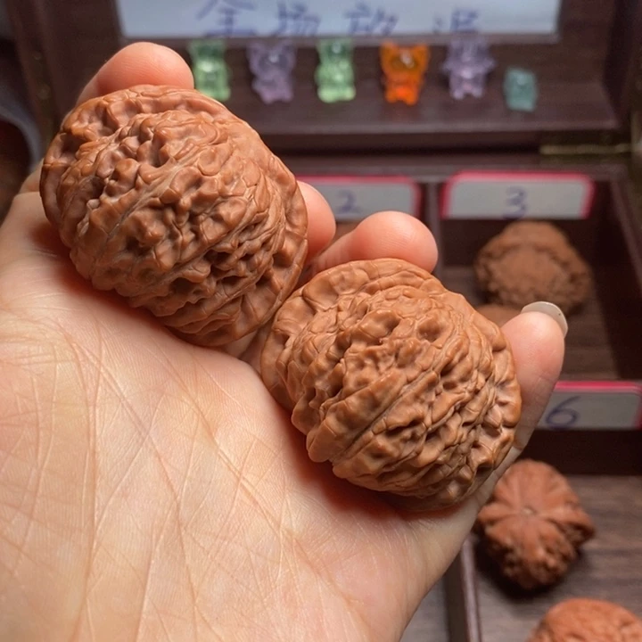 文玩核桃吊坠四座楼